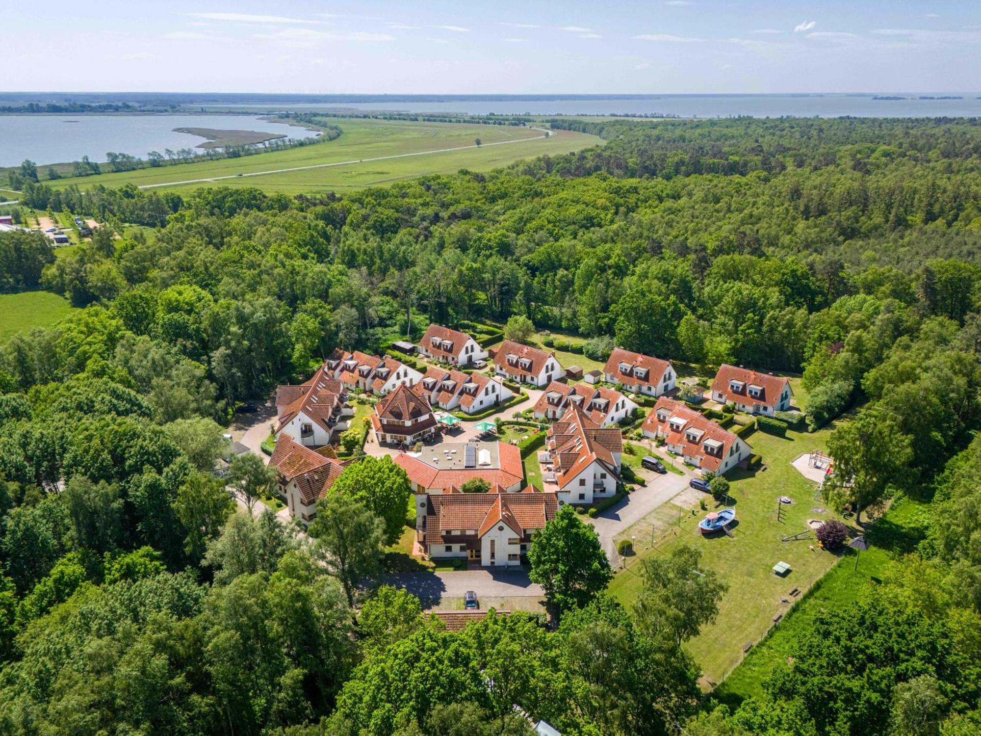 Ferienpark Freesenbruch Wohnung 3 5 - Muschelsucher Zingst Esterno foto